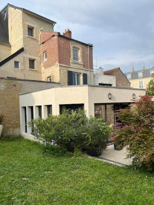 Appartement Charmant Et Elegant De Centre Ville Caen Exterior foto